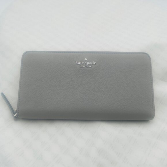 Kate Spade New York Leila Pebbled Leather Zip Around Wallet Gray - NWOT - Picture 1 of 12